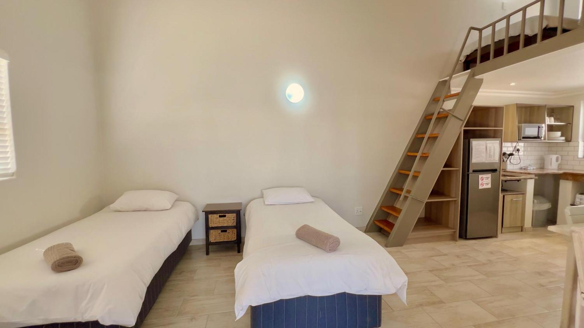 Lagoon Chalets Walvis Bay Esterno foto